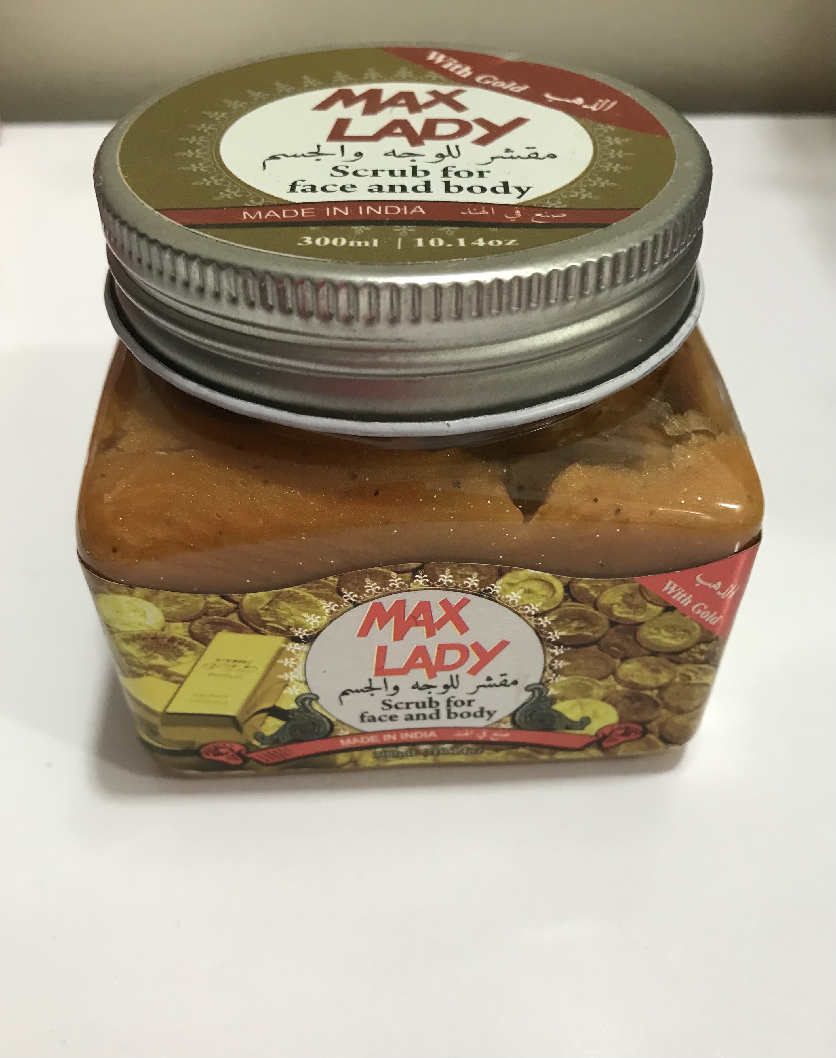 اسکراب لایه بردار صورت و بدن max laydy